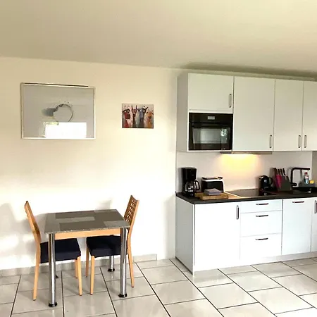 Gemuetliche Komfortwohnung In Ruhiger Gruenlage - Ideal Fuer Bis Zu 3 Gaeste شقة وبرتال