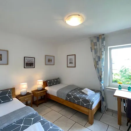 شقة Gemuetliche Komfortwohnung In Ruhiger Gruenlage - Ideal Fuer Bis Zu 3 Gaeste وبرتال