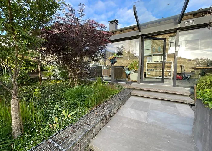 Gemuetliche Komfortwohnung In Ruhiger Gruenlage - Ideal Fuer Bis Zu 3 Gaeste