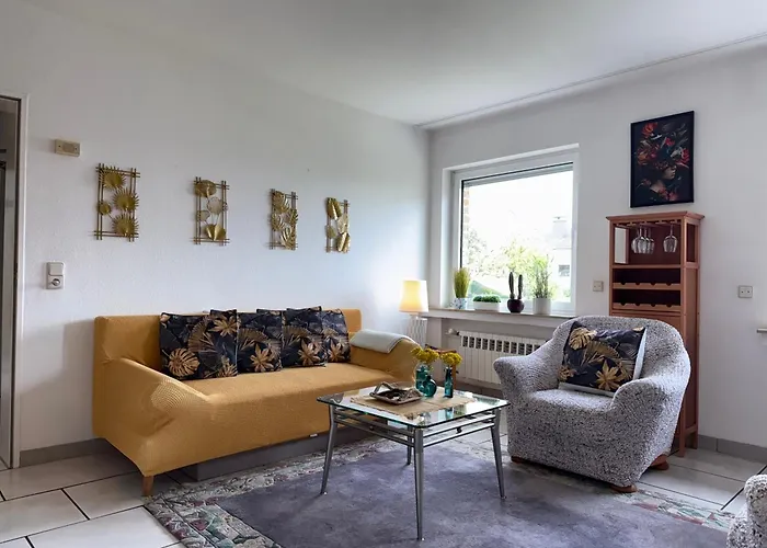 Gemuetliche Komfortwohnung In Ruhiger Gruenlage - Ideal Fuer Bis Zu 3 Gaeste Appartement